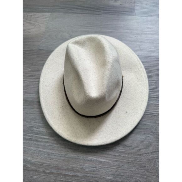 Free People - Wythe Leather Band Felt Fedora Hat in French Vanilla - Picture 3 of 8